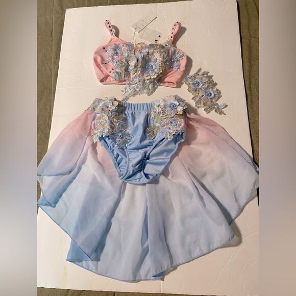 Glamour solo dance costume 2 piece blue pink embellished MC child /LC child new - Picture 4 of 11